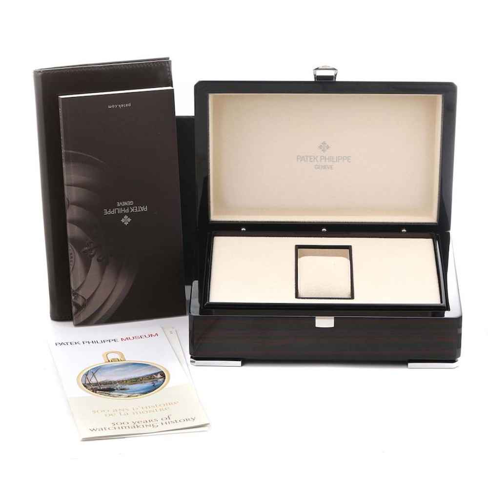 Patek Philippe Calatrava 6007G-010